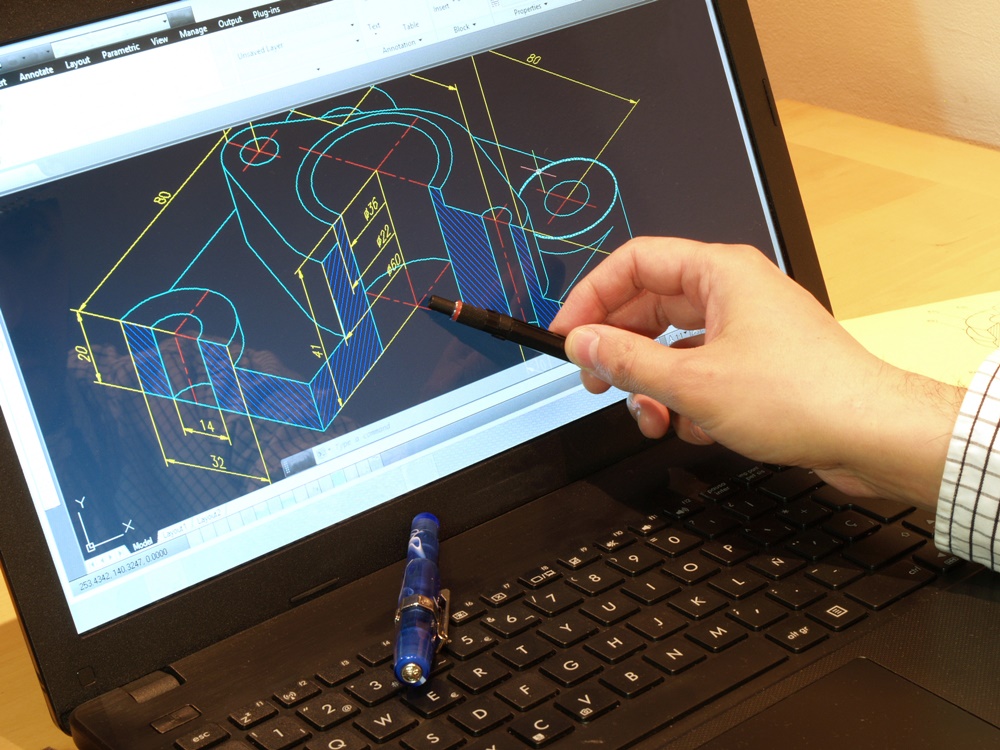 CADE4  - 2022 - DESENHO TÉCNICO ASSISTIDO POR COMPUTADOR